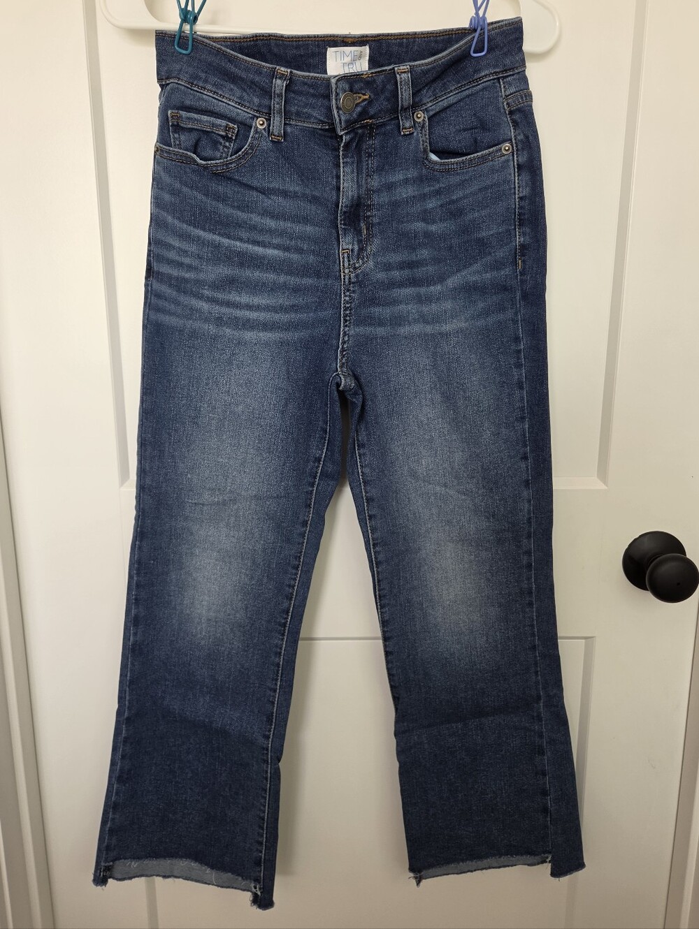 Time and Tru Dark Blue Straight Leg Jeans. Size 6. #KC